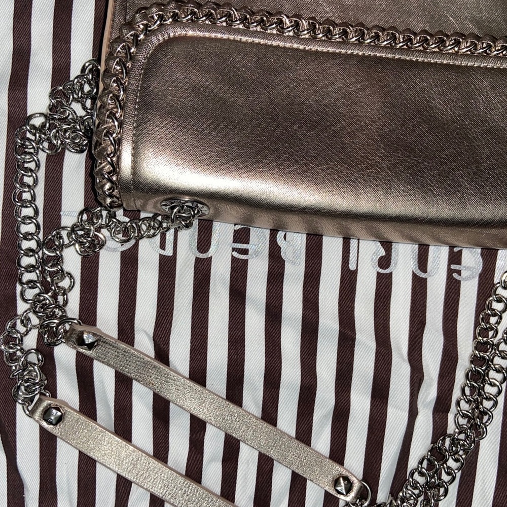 Henri Bendel Chain Clutch - Picture 5 of 5